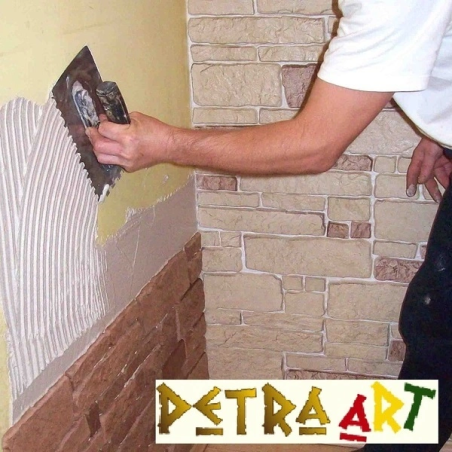 Usługa ułożenia cegły, kamienia gipsowego od firmy Petraart.