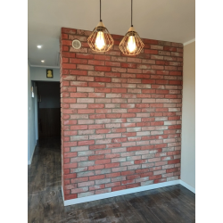 Płytki ceglane, cegła czeladzka retro. Przykład ułożenia w salonie.